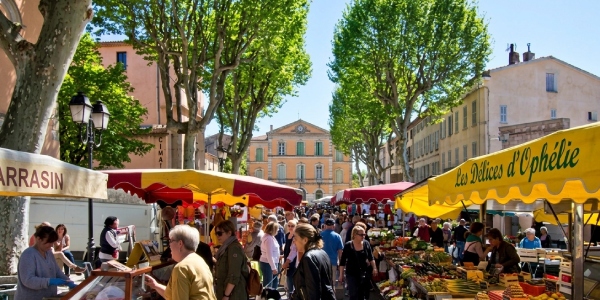 marche de lorgues provence