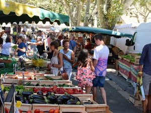 vacances marchés provençaux