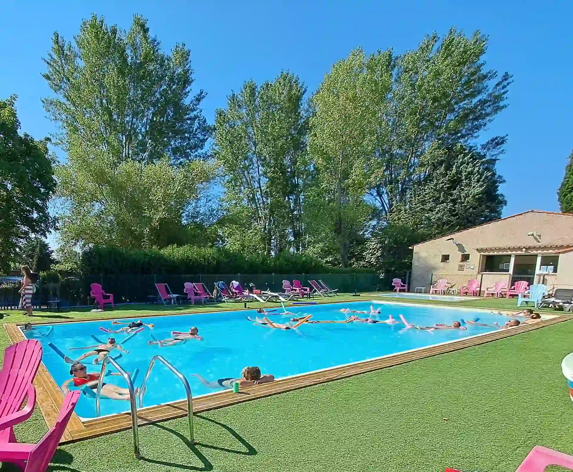 nager en piscine Verdon