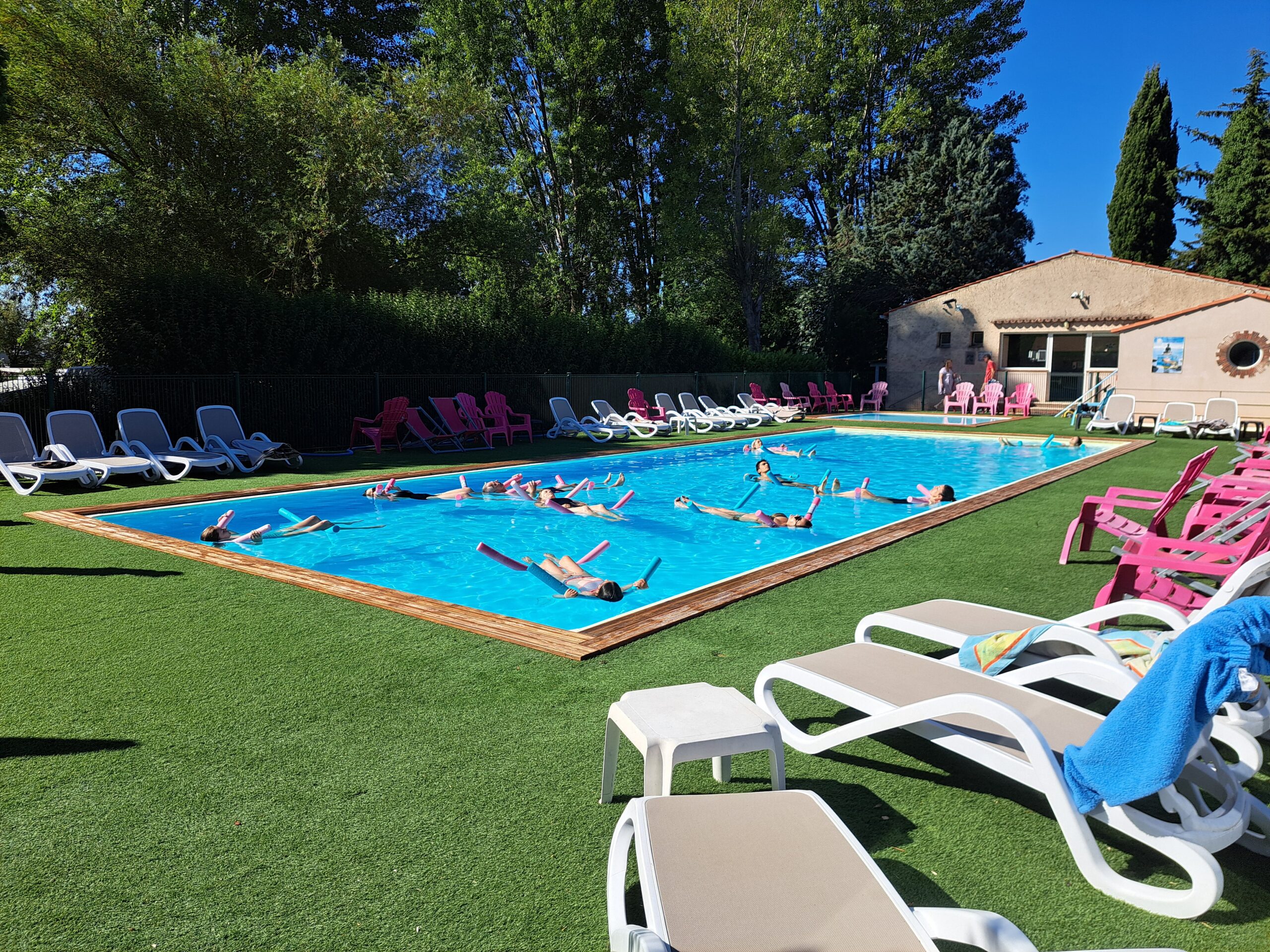 nager en piscine Verdon
