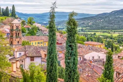 Camping Cotignac 11 header moustiers sainte marie