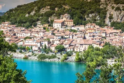 Cotignac 26 header sainte croix