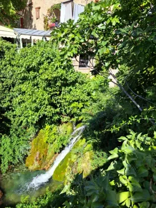 Moustiers-Sainte-Marie 7 moustiers04
